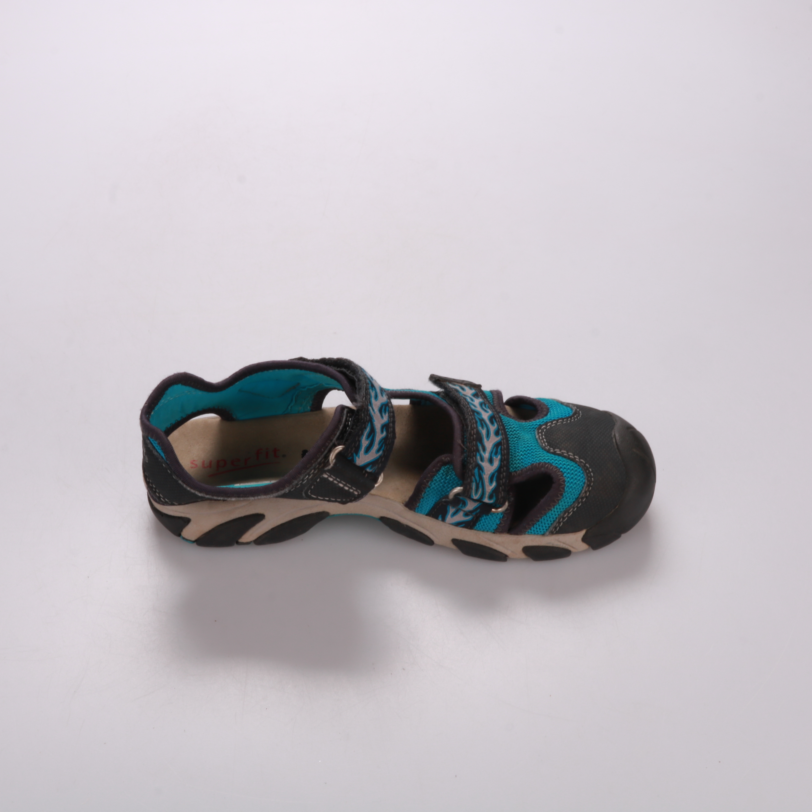 250620108-2
