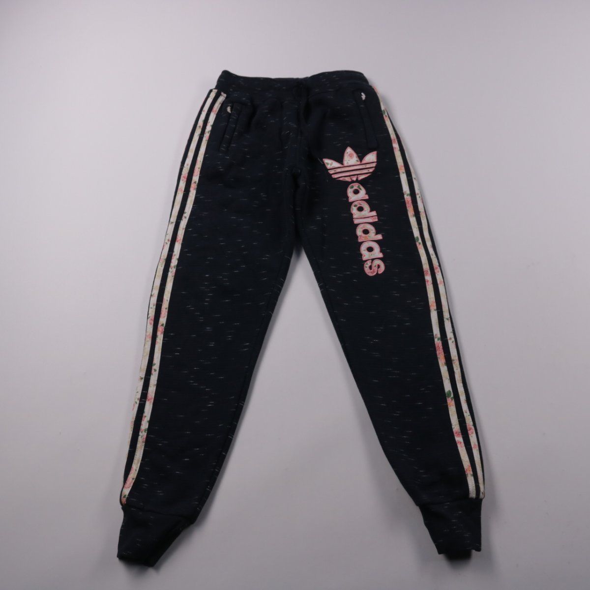 брюки Adidas