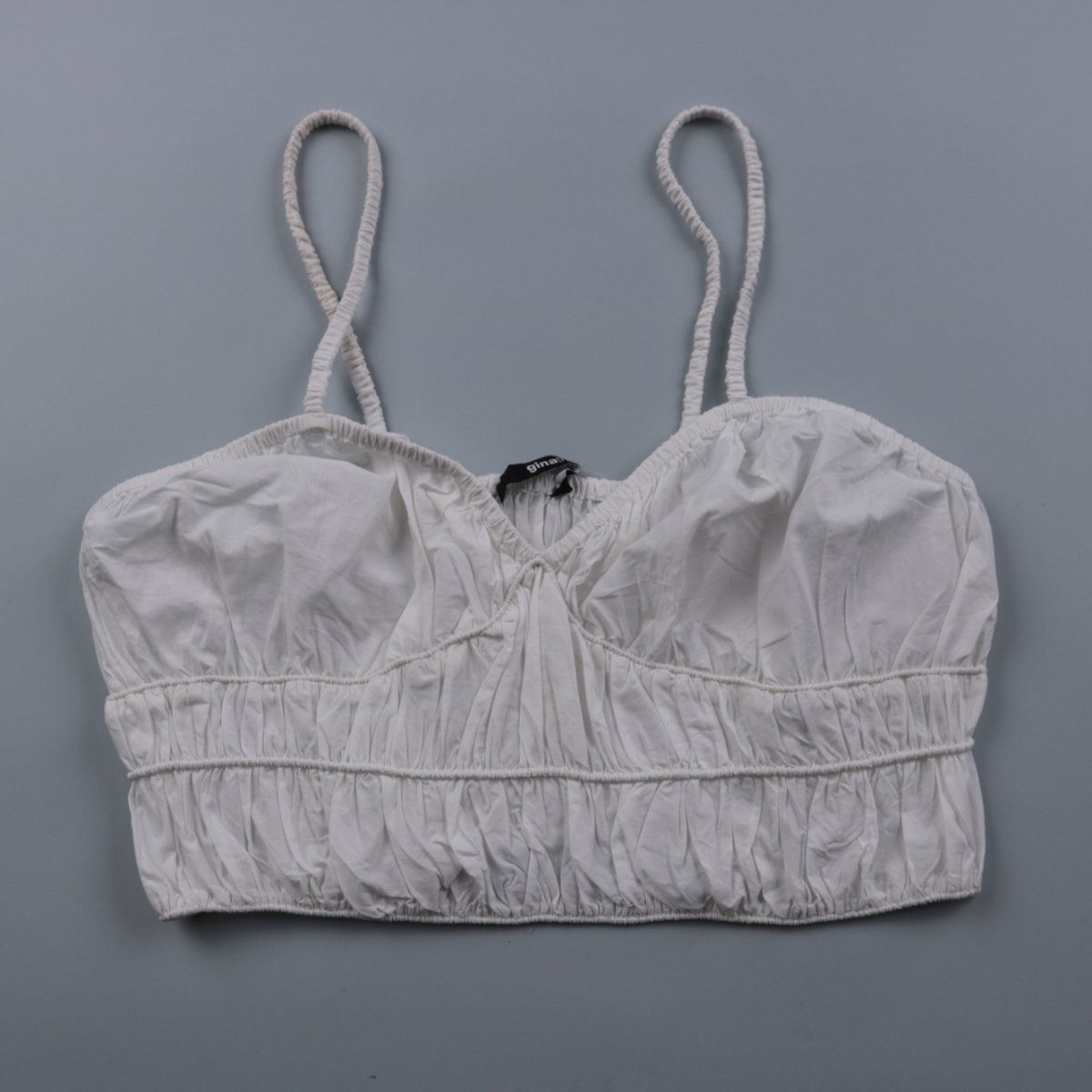 топ Gina Tricot