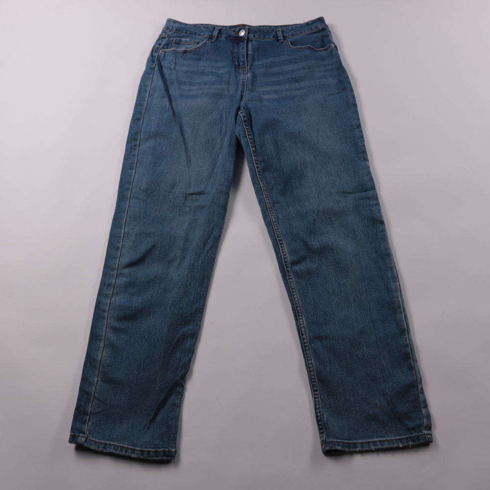 250208589-1