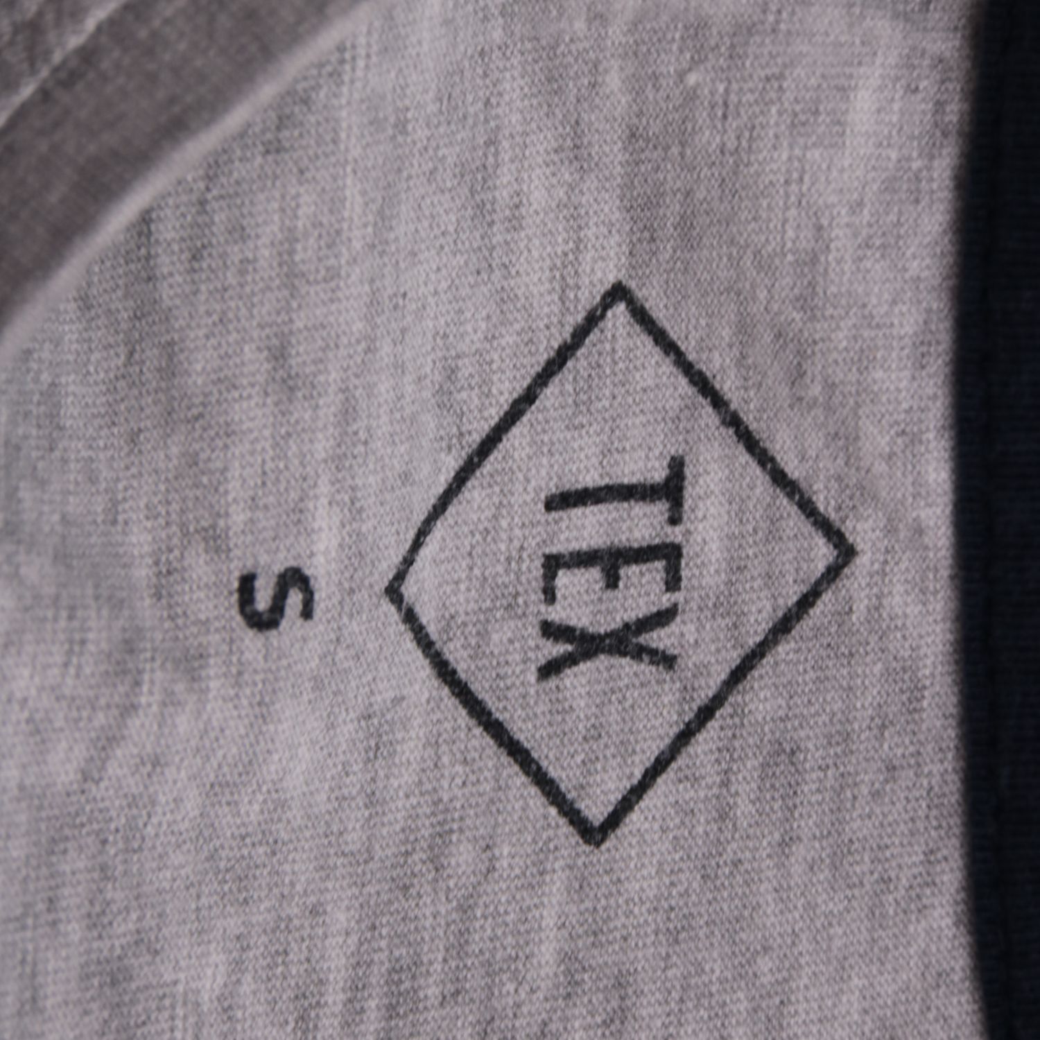 лонгслив Tex