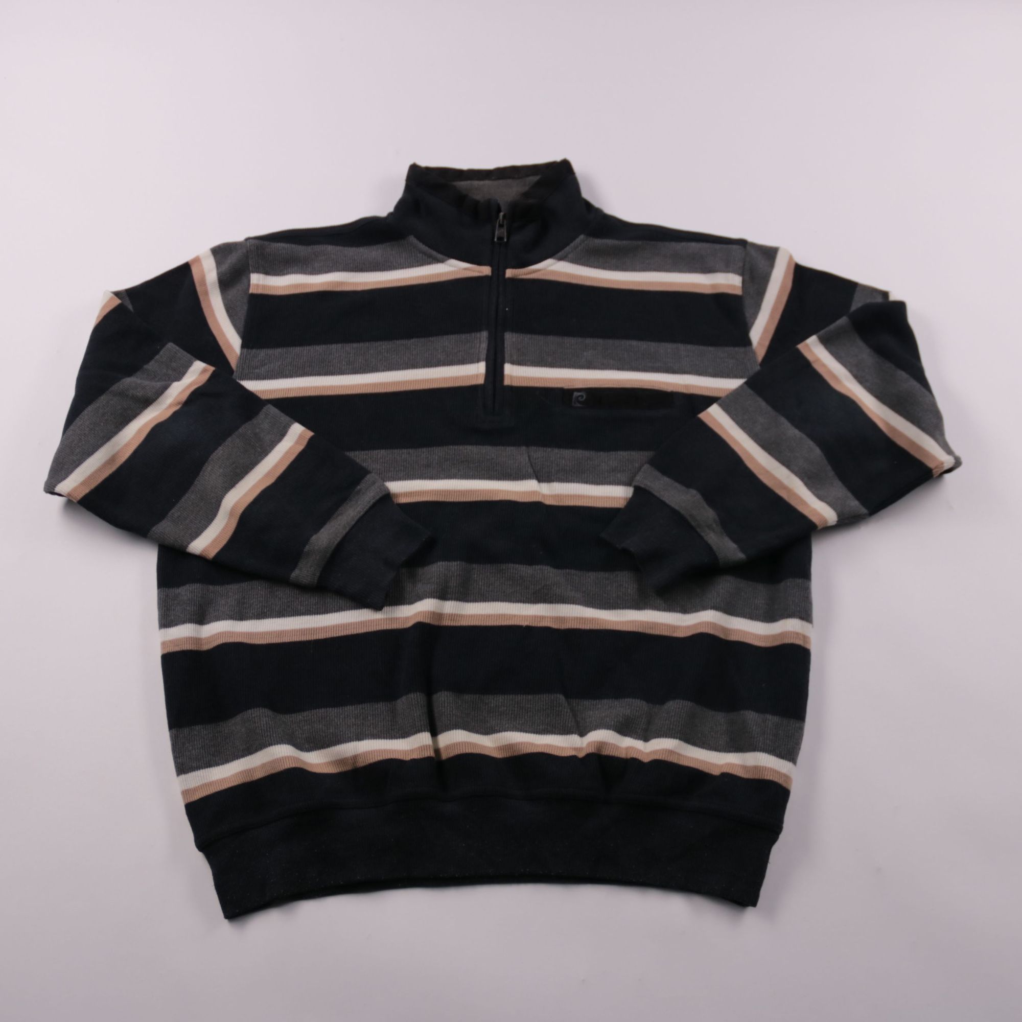 джемпер Pierre Cardin