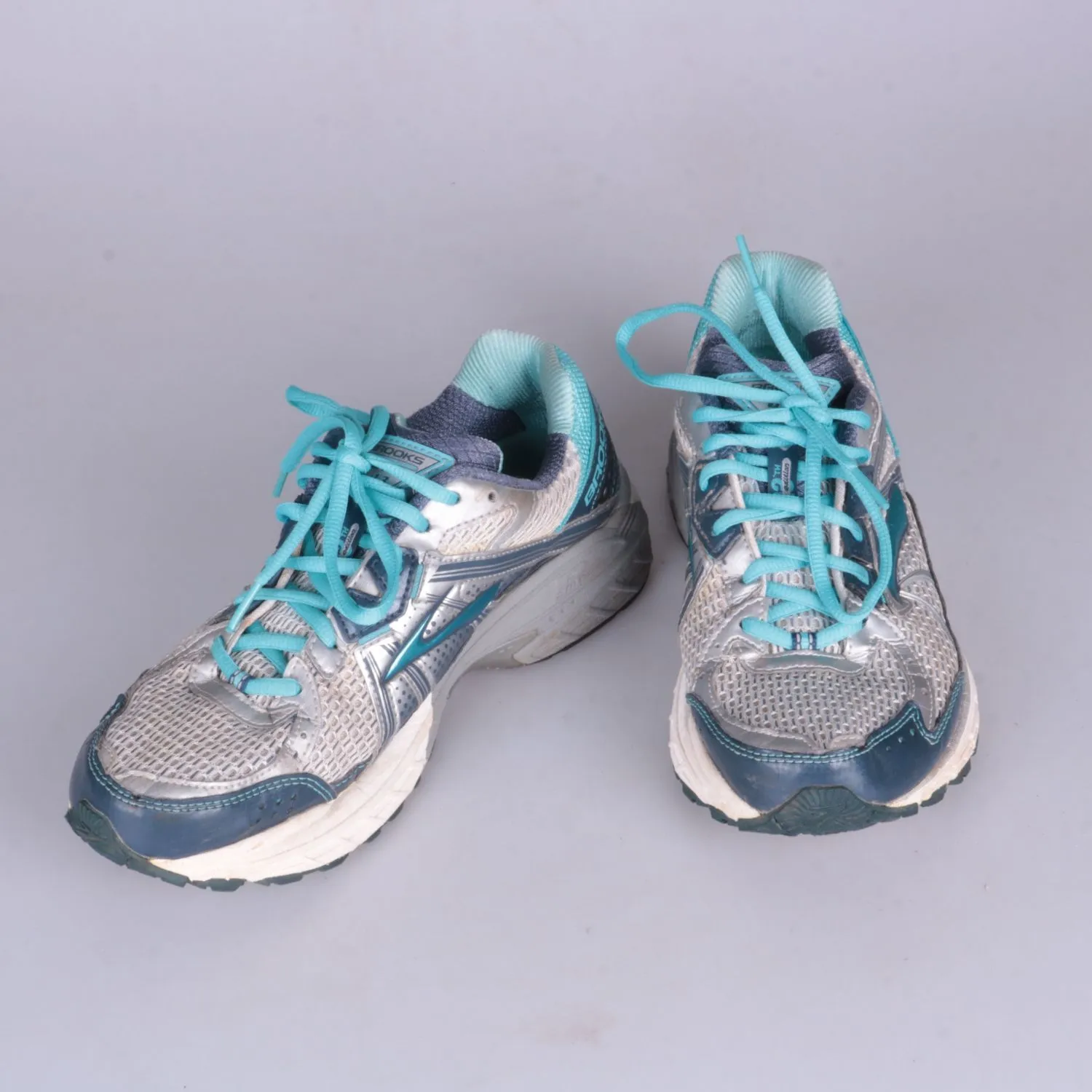 кроссовки Brooks