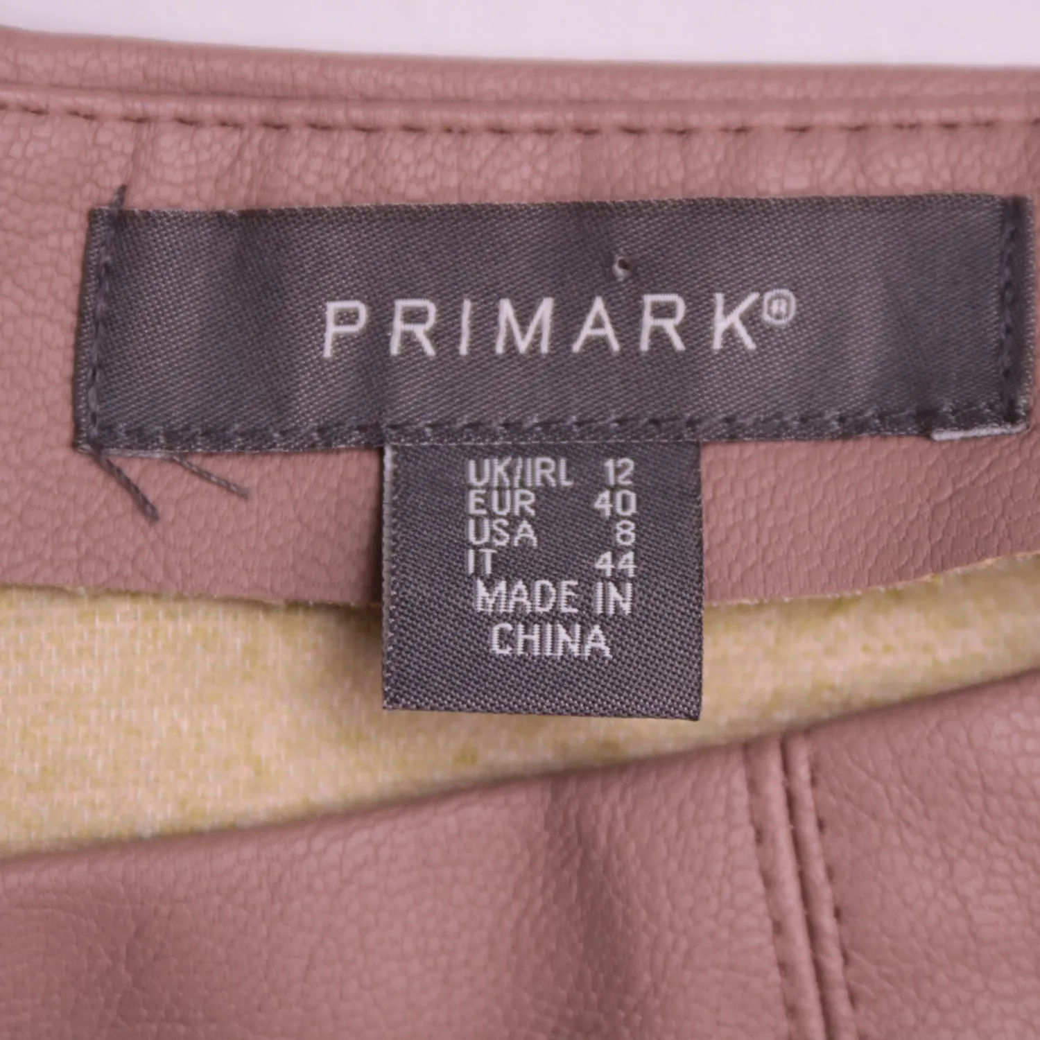 Розовая юбка Primark под кожу на молнии, размер 46 (M)