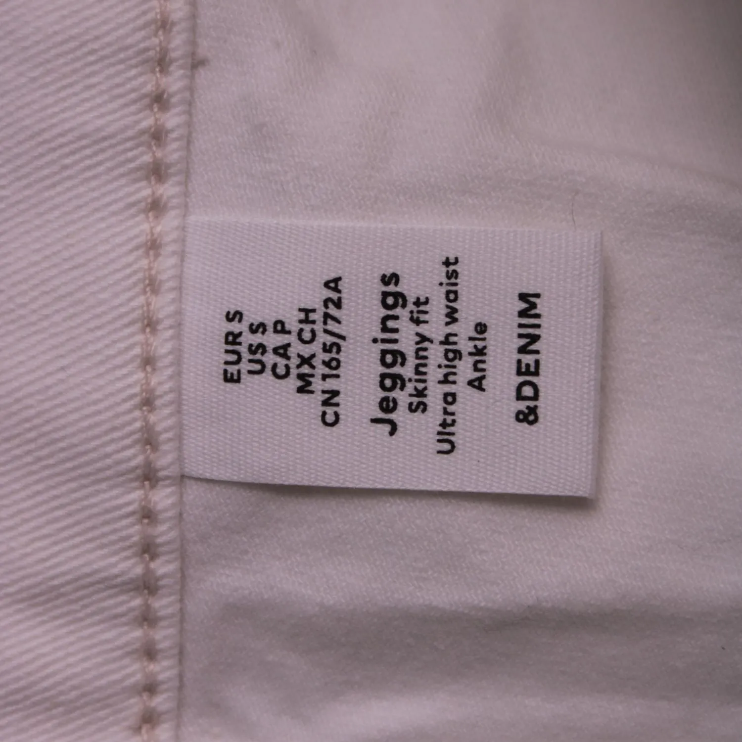 Белые джинсы скинни H&M с высокой посадкой, размер 42 (S)