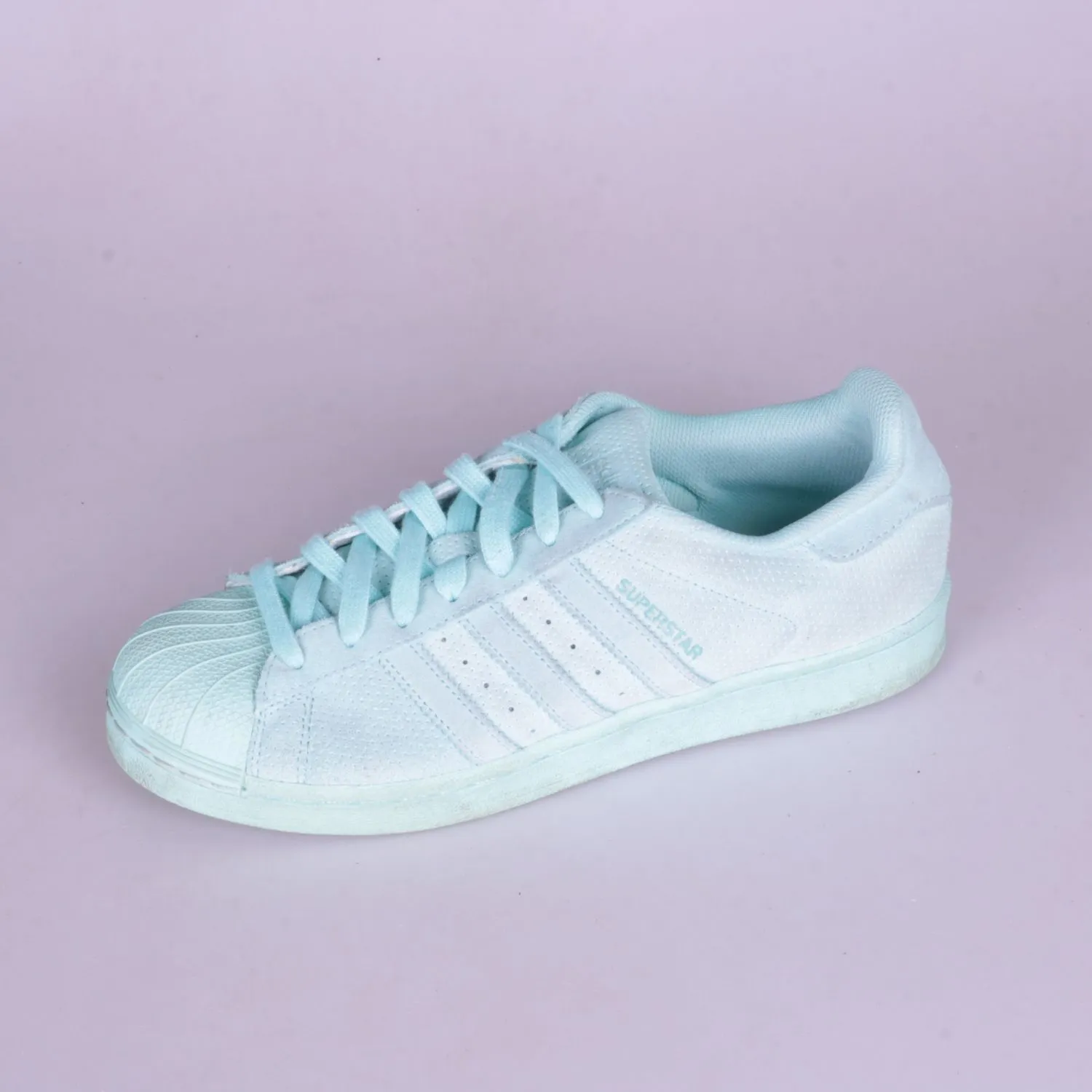 кроссовки Adidas