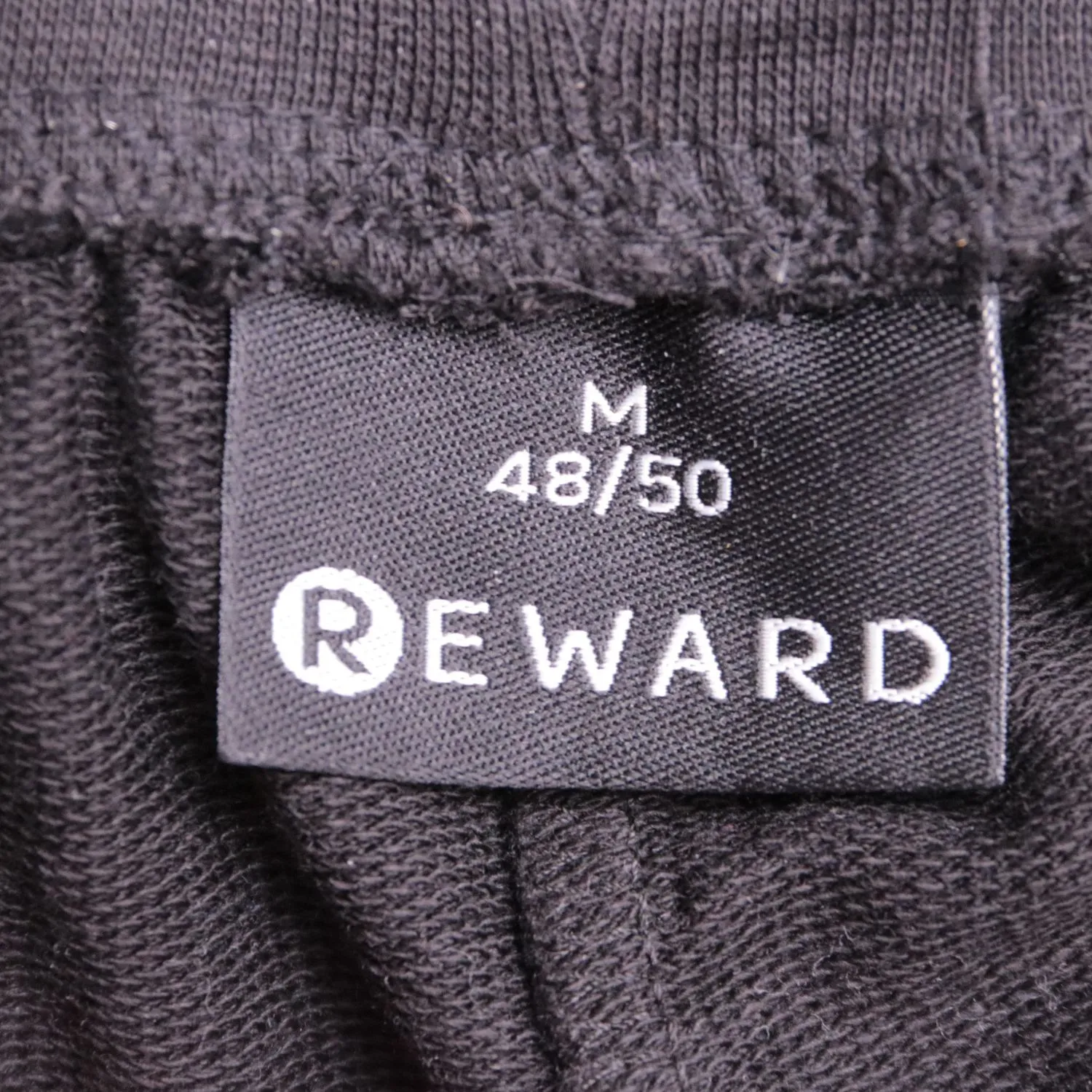 шорты Reward