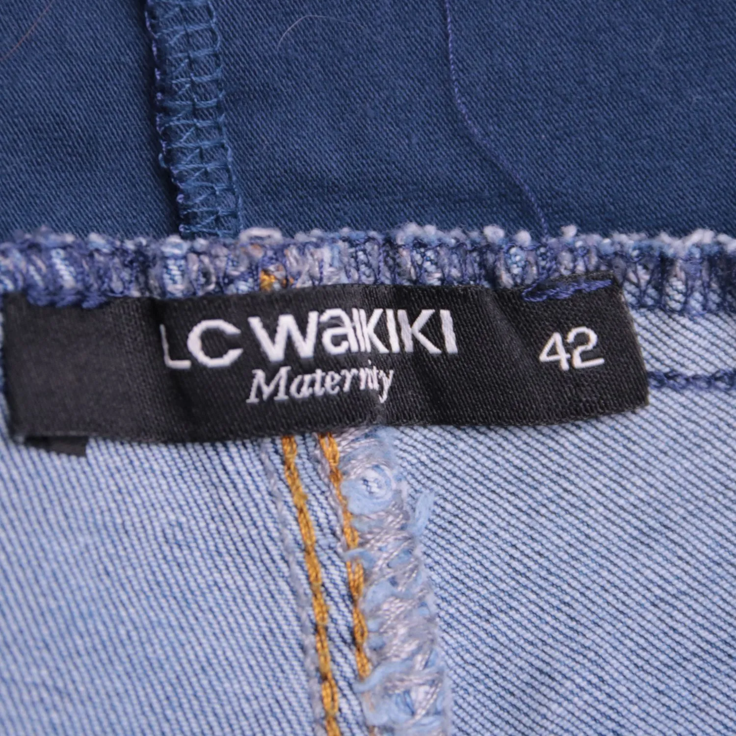 шорты LC Waikiki