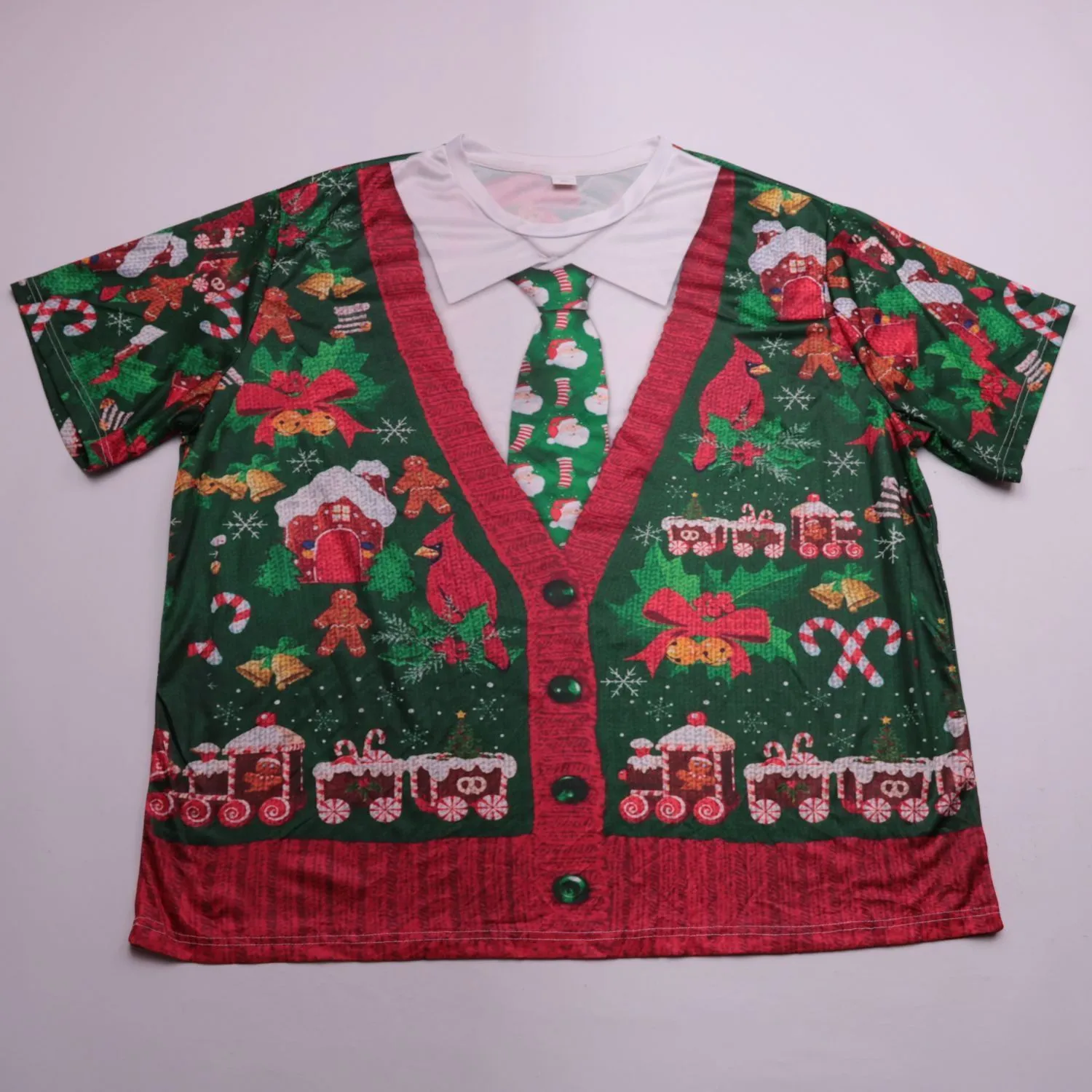 Зелёная мужская футболка с новогодним принтом, размер 64 (5XL)