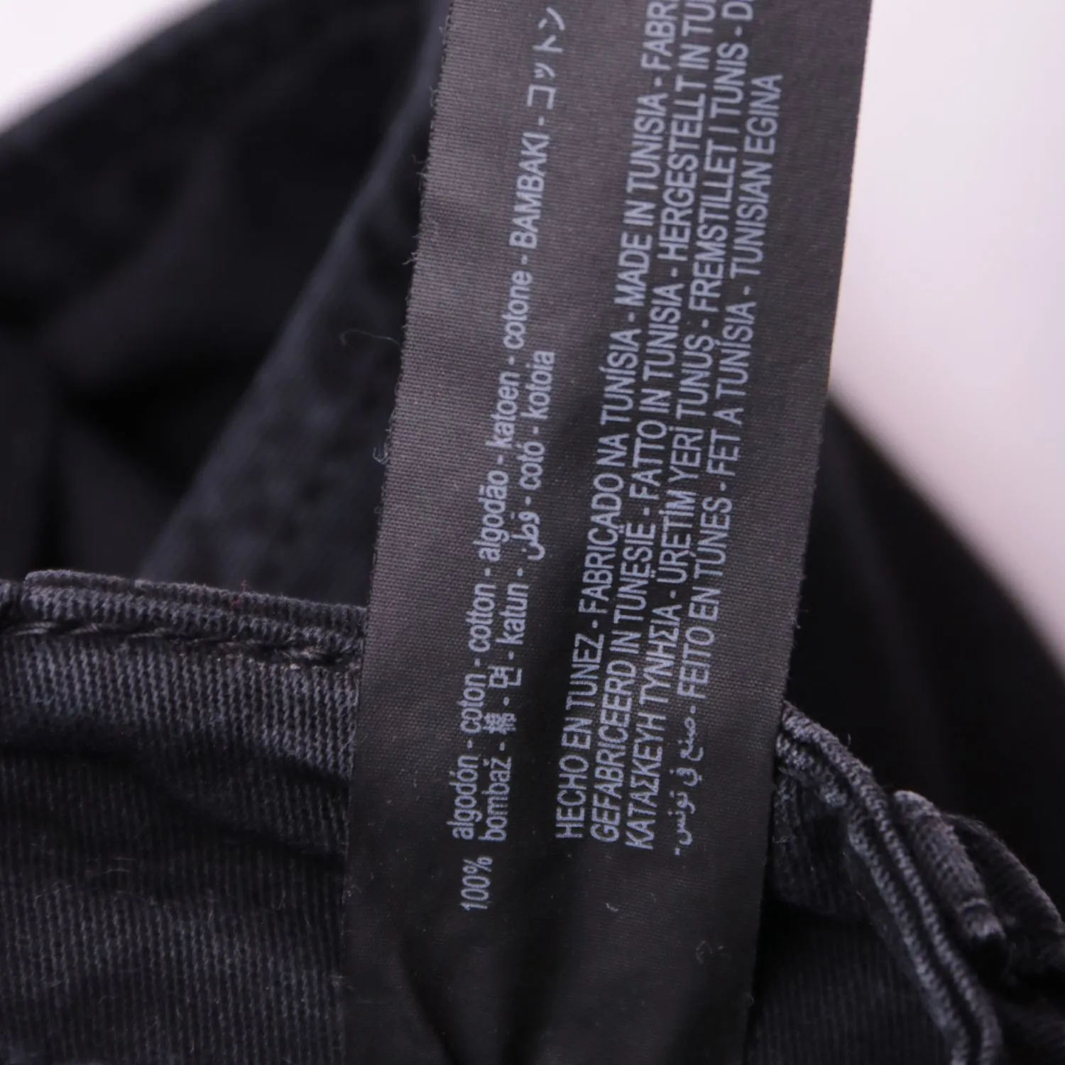 Чёрные брюки карго ZARA с накладными карманами, размер 42 (XS)