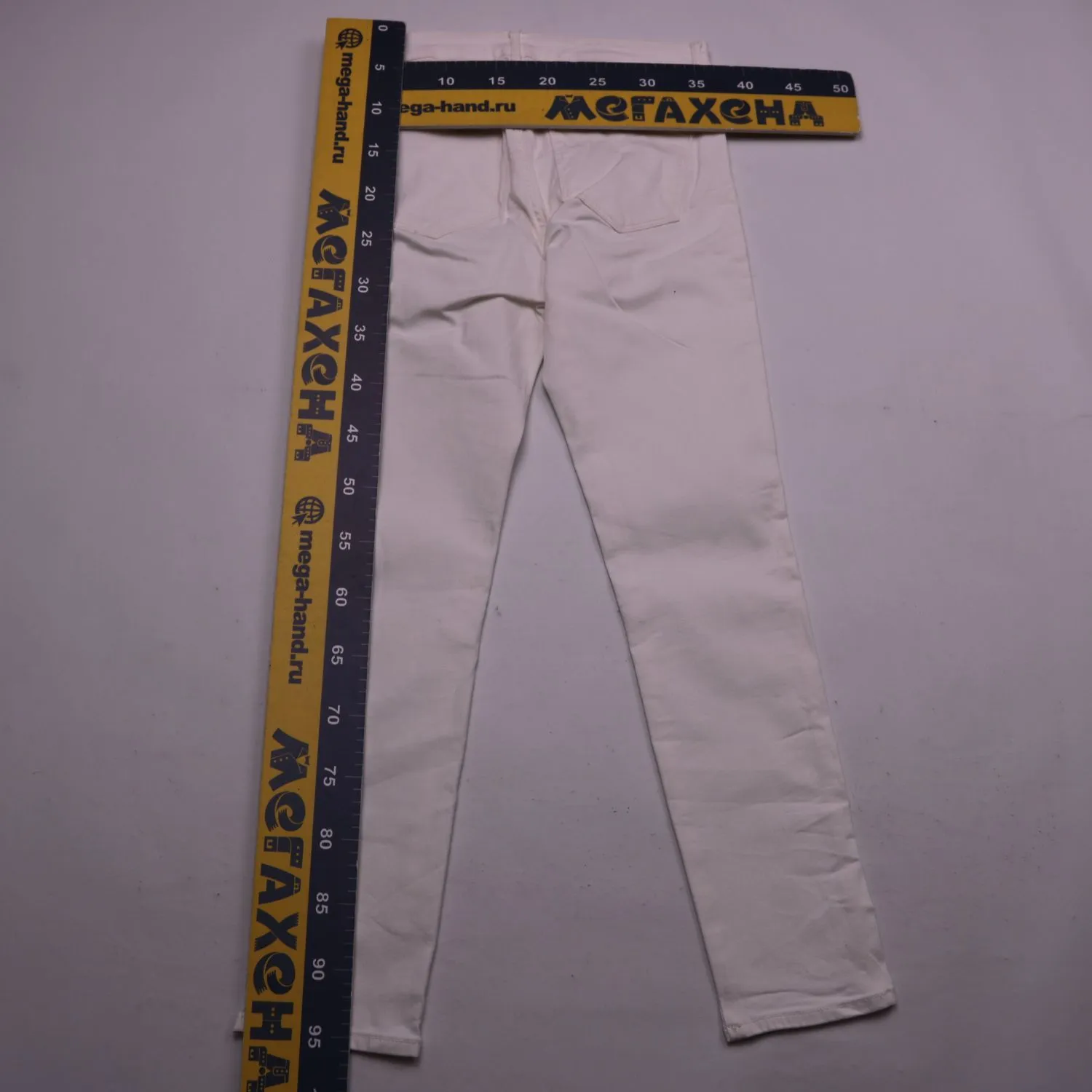 Белые женские джинсы &DENIM узкого кроя, размер 46 (M)