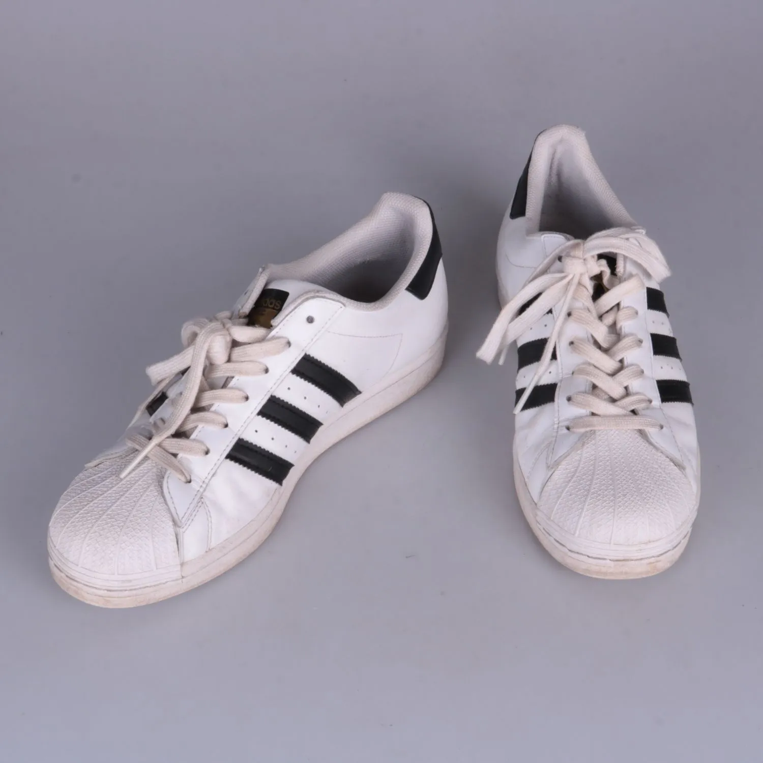 кроссовки Adidas