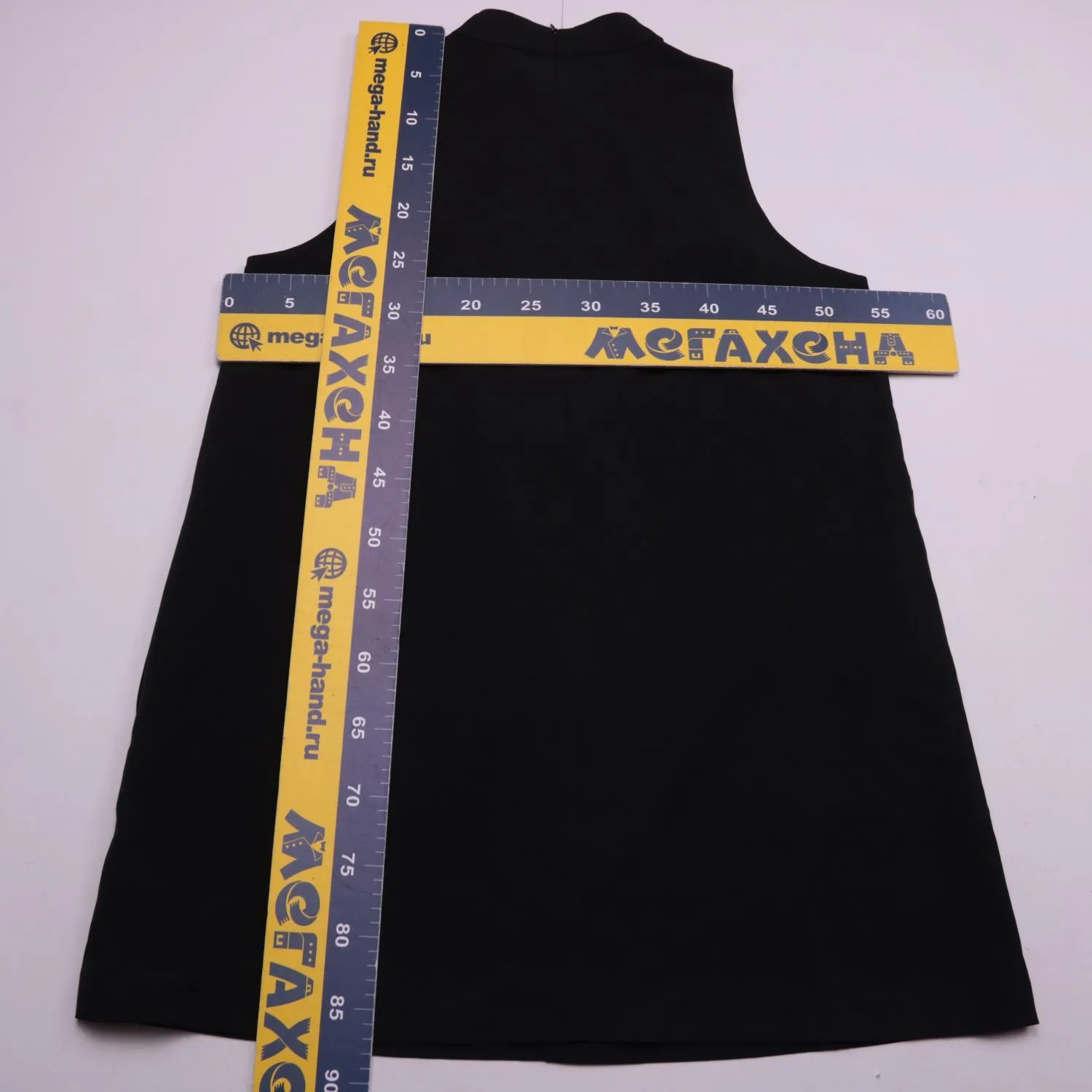Чёрное платье French Connection с воротником-стойкой, размер 50 (L/XL)
