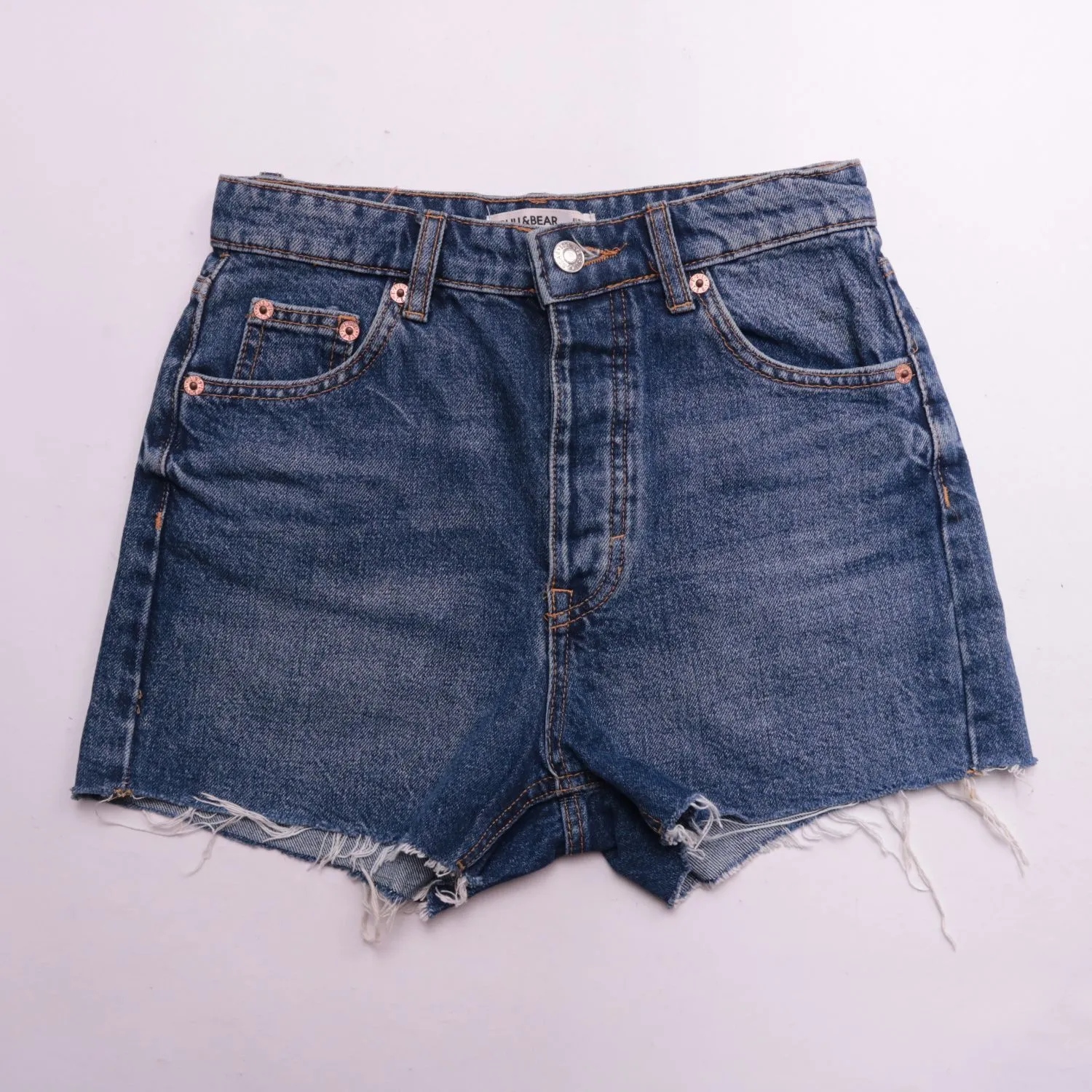 Синие джинсовые шорты PULL&BEAR с необработанным краем, размер 38 (XXS)