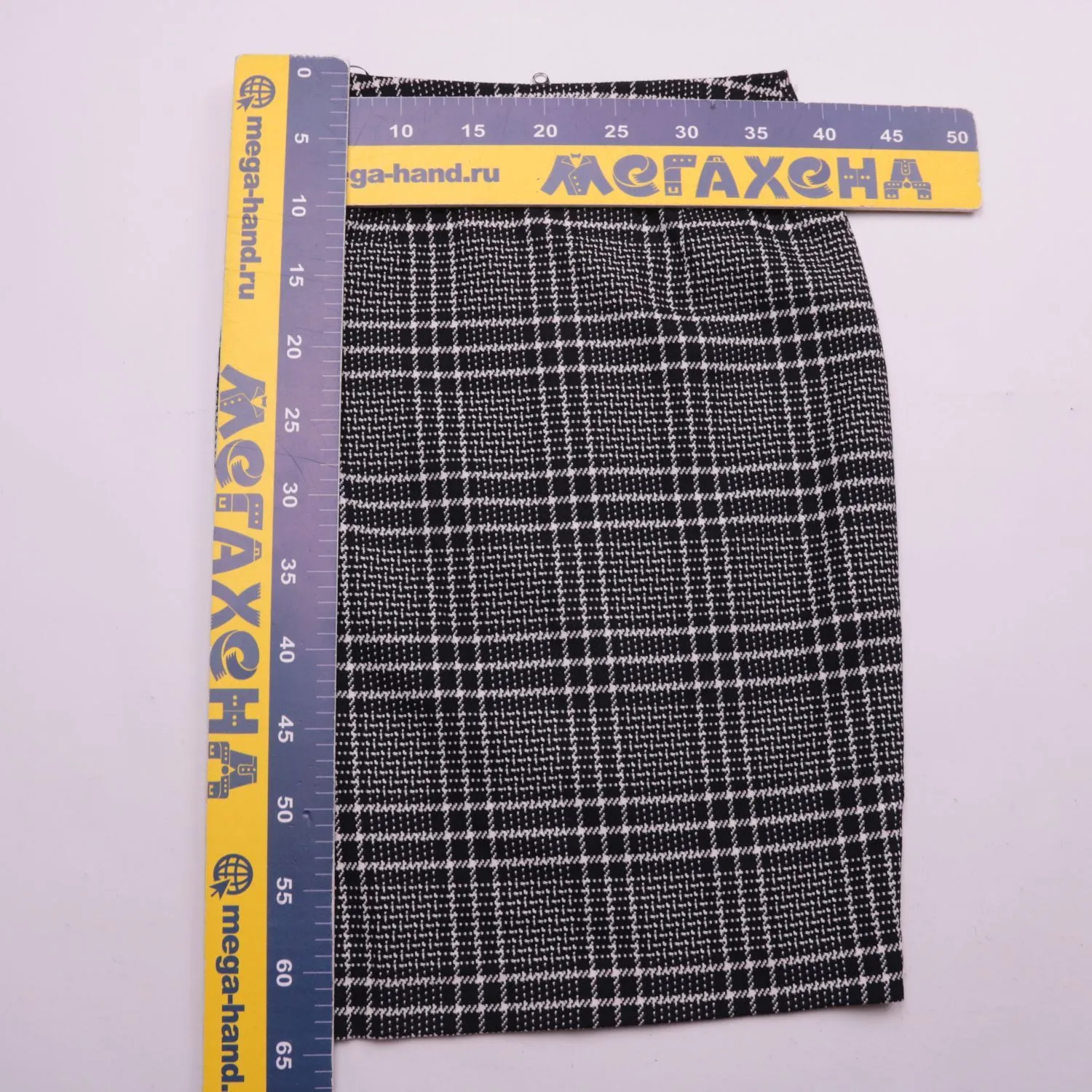 Чёрно-белая юбка F&F в клетку на молнии, размер 40 (XS)