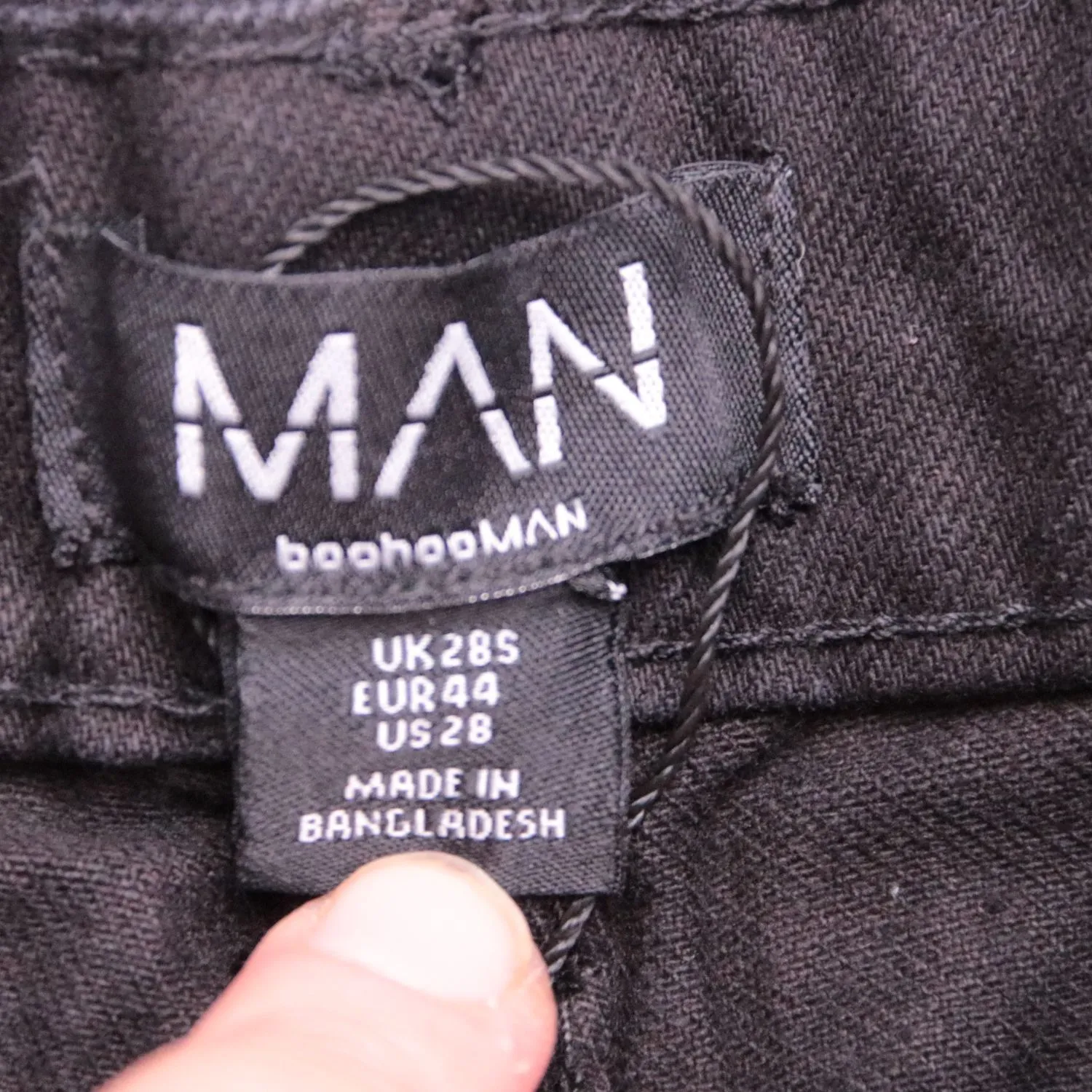 джинсы MAN