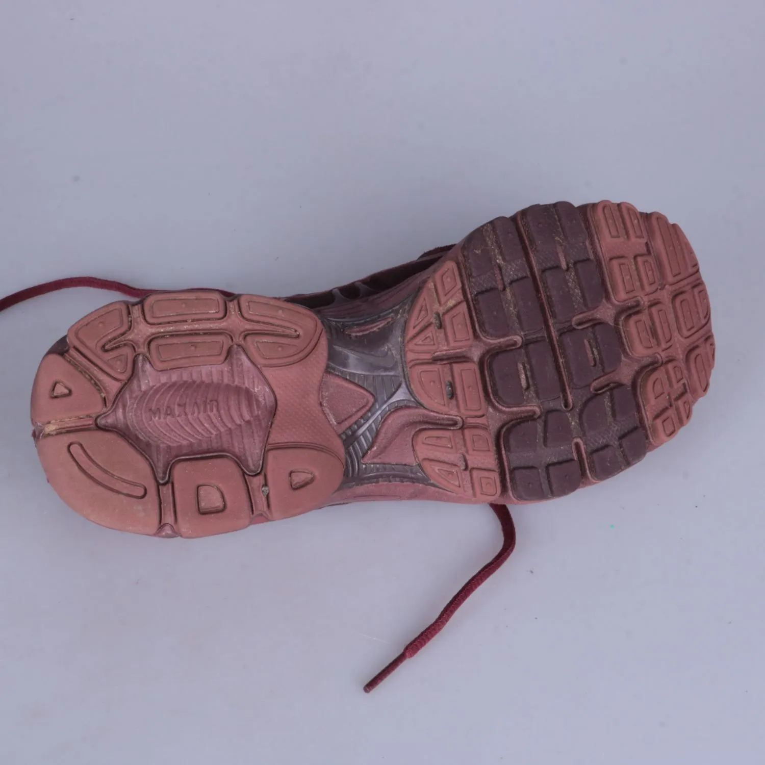 кроссовки Nike