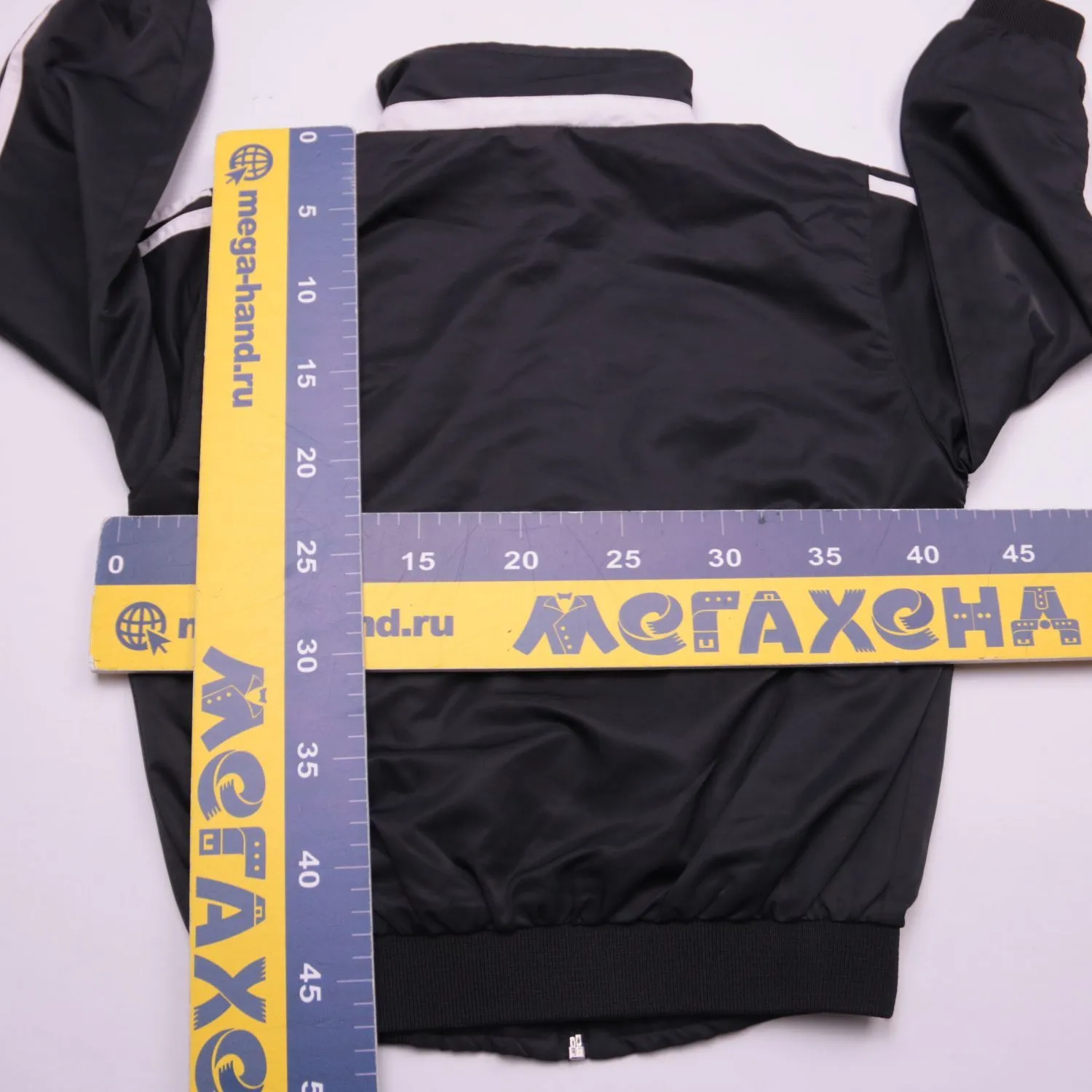 ветровка Adidas