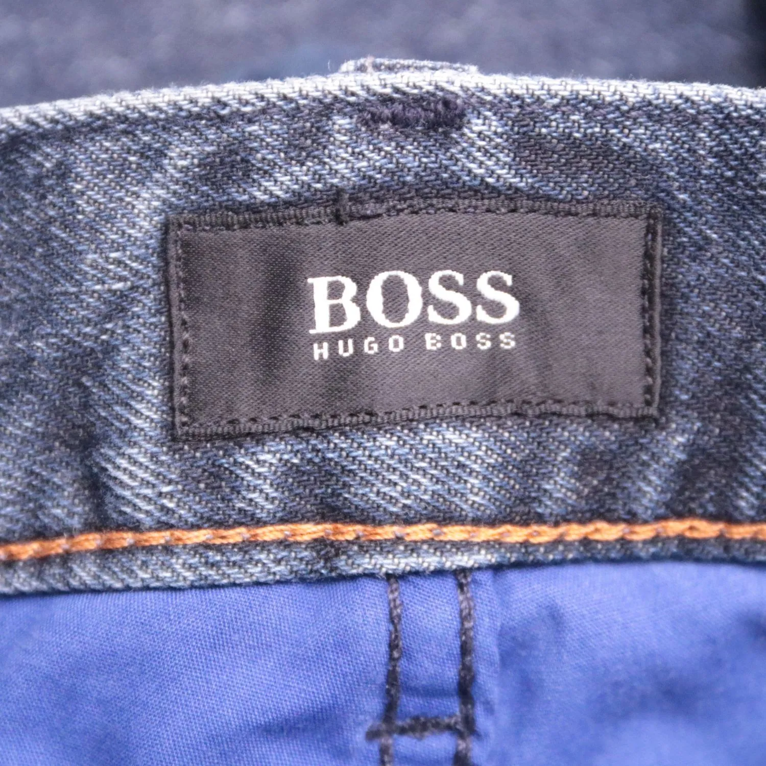 джинсы BOSS