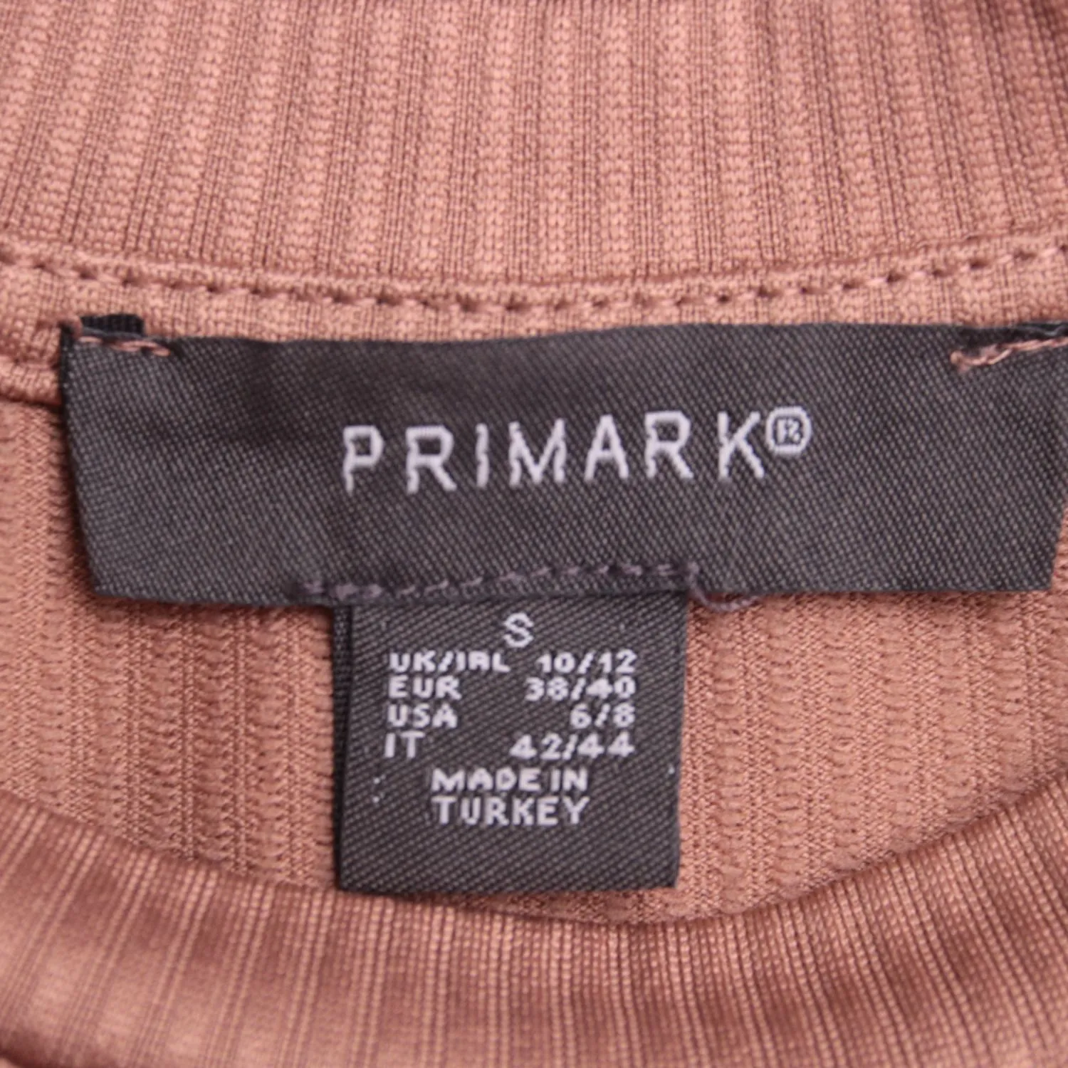 Коричневая футболка Primark в рубчик, размер 42 (S)