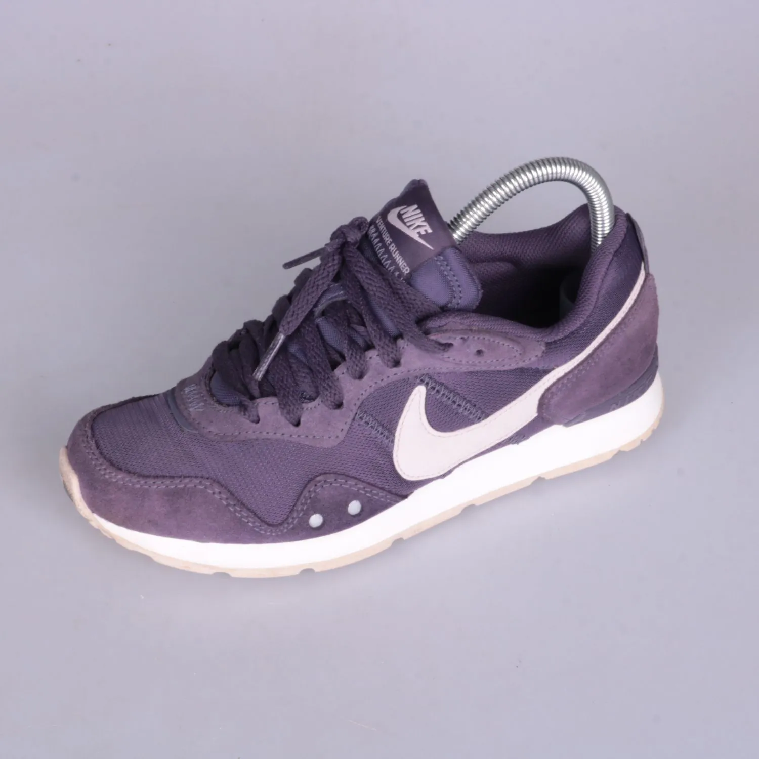 кроссовки Nike