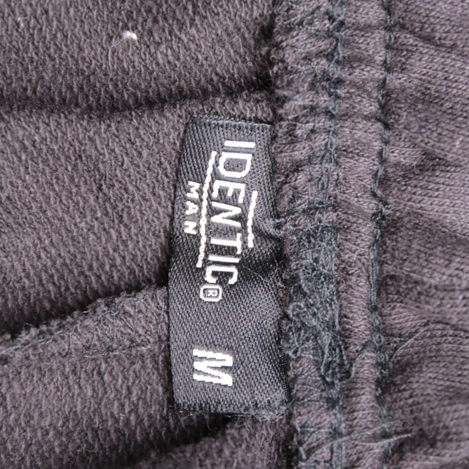 шорты Identic